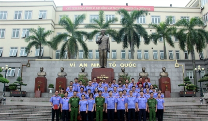 BẾ GIẢNG LỚP ĐÀO TẠO, BỒI DƯỠNG KỸ NĂNG, NGHIỆP VỤ  LẤY LỜI KHAI, PHÚC...